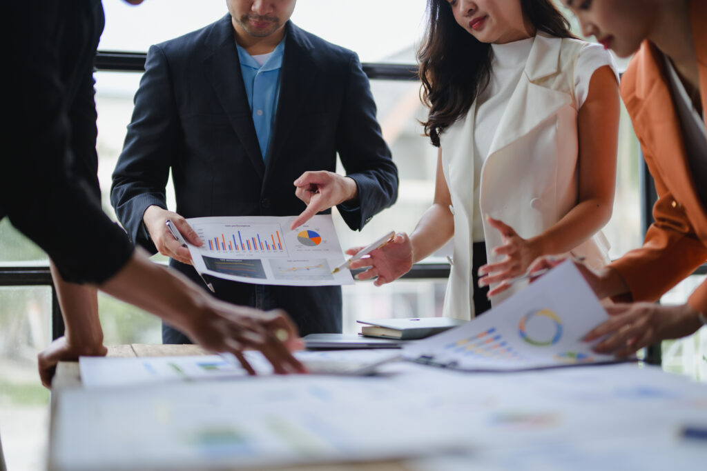 business team analyzing financial charts and graph 2025 08 27 10 01 54 utc.jpg